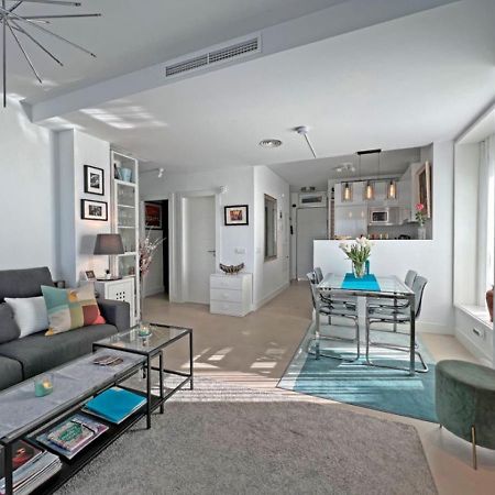 Baviera Hills Holiday Apartment 발리타드벨레즈 외부 사진