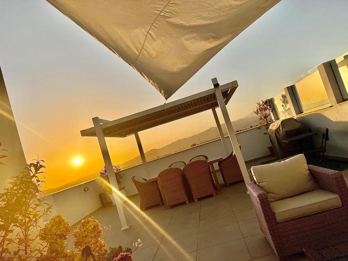 Baviera Hills Holiday Apartment 발리타드벨레즈 외부 사진